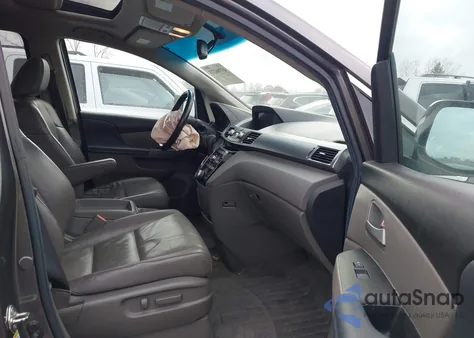 2013 Honda Odyssey Ex-L z USA, uszkodzony, nr VIN 5FNRL5H68DB026440